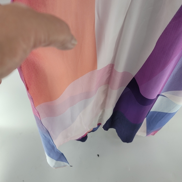 A full Length Summer Dress by 6th and Lane - Picture 3 of 11